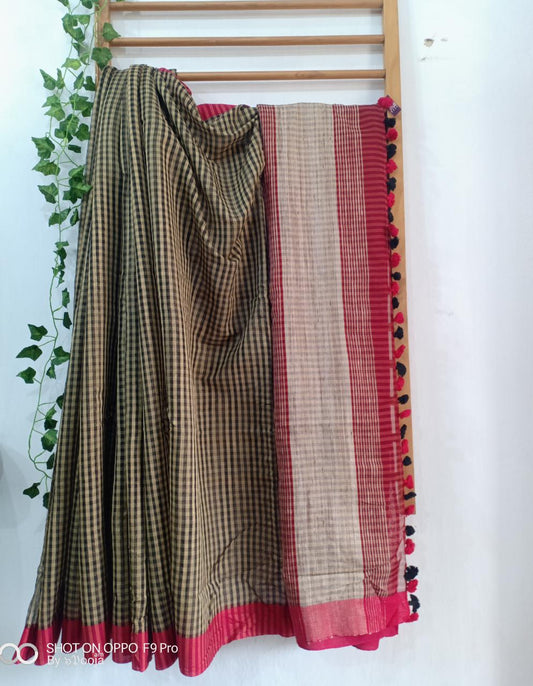 Black and beige checked sari